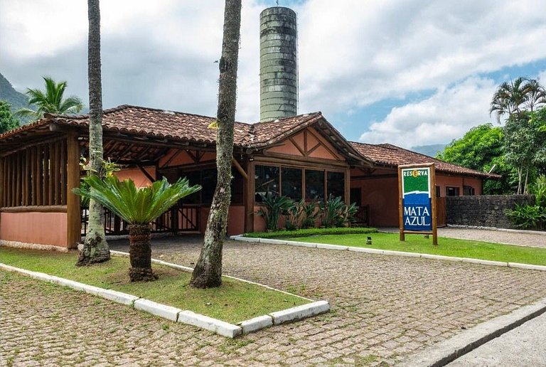 Dream Studio Lazer total 50M areia Maresias Surf